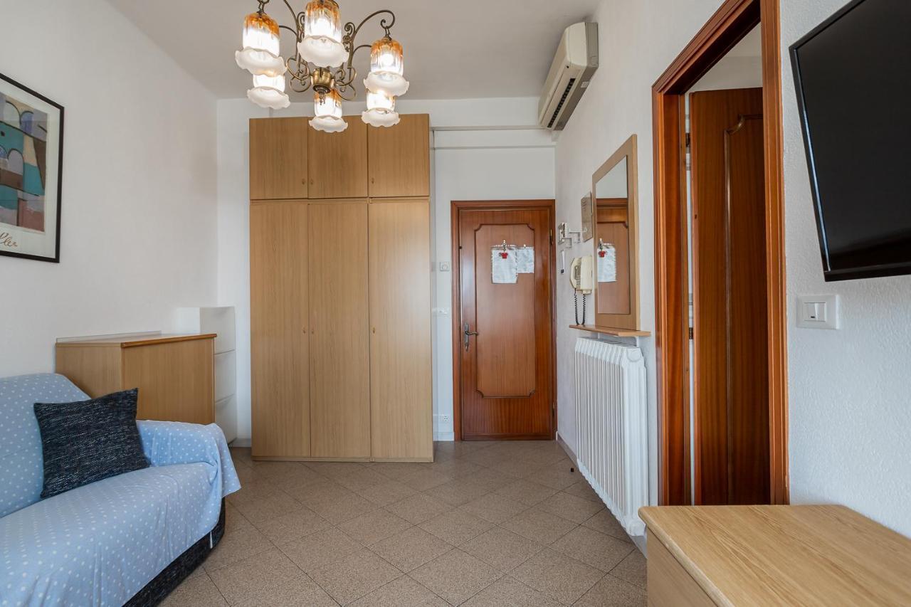 Residence Villa Alda Пьетра-Лигуре Экстерьер фото