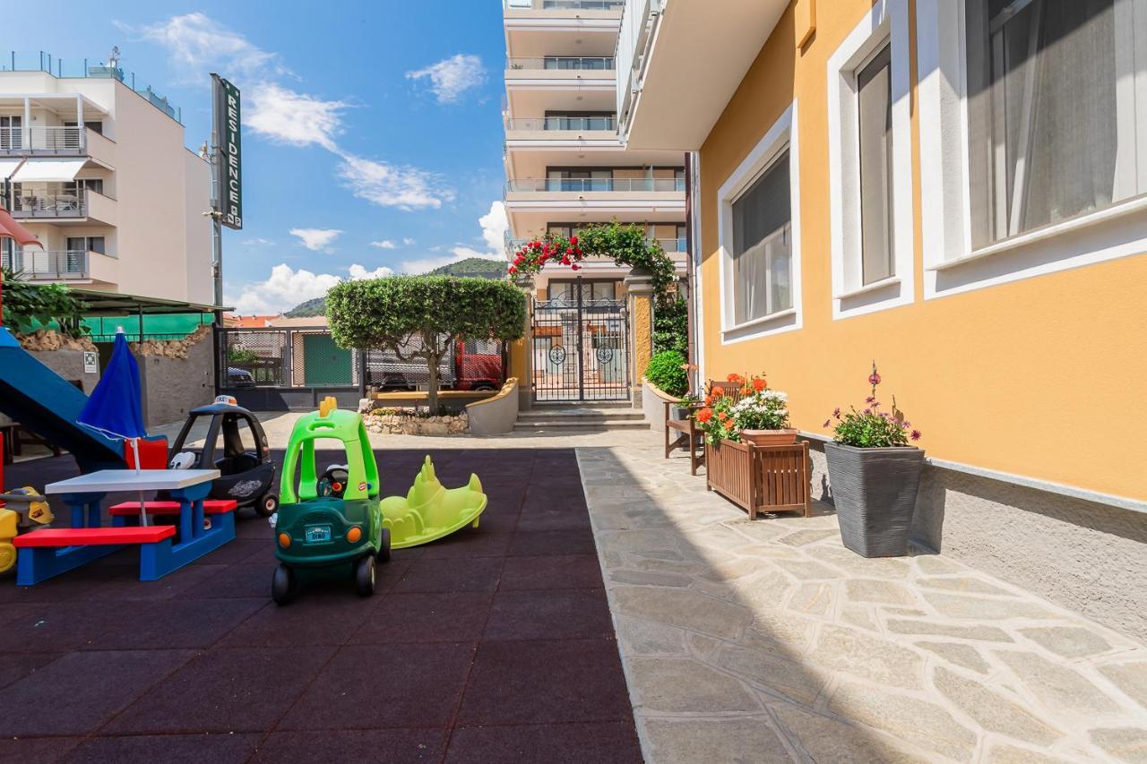 Residence Villa Alda Пьетра-Лигуре Экстерьер фото